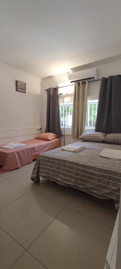 Guest House "Villa Klara Eilat" Heated Pool And Sauna All Year Round Exteriör bild