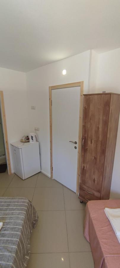 Guest House "Villa Klara Eilat" Heated Pool And Sauna All Year Round Exteriör bild
