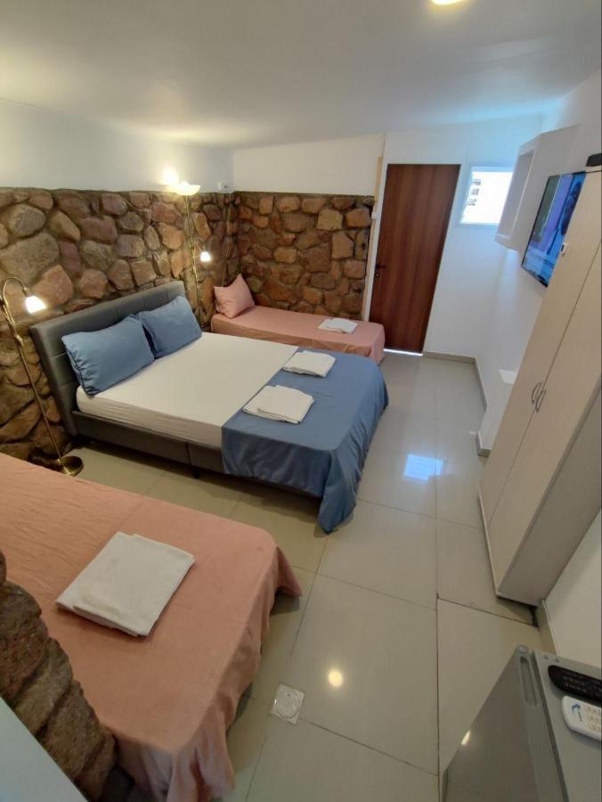 Guest House "Villa Klara Eilat" Heated Pool And Sauna All Year Round Exteriör bild